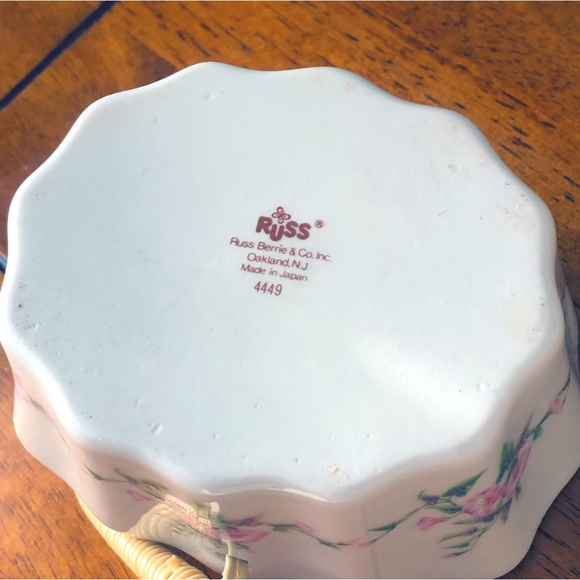 RUSS Berrie & Co. Porcelain Floral Scalloped Trinket Basket Made in Japan 4449 - Picture 10 of 13